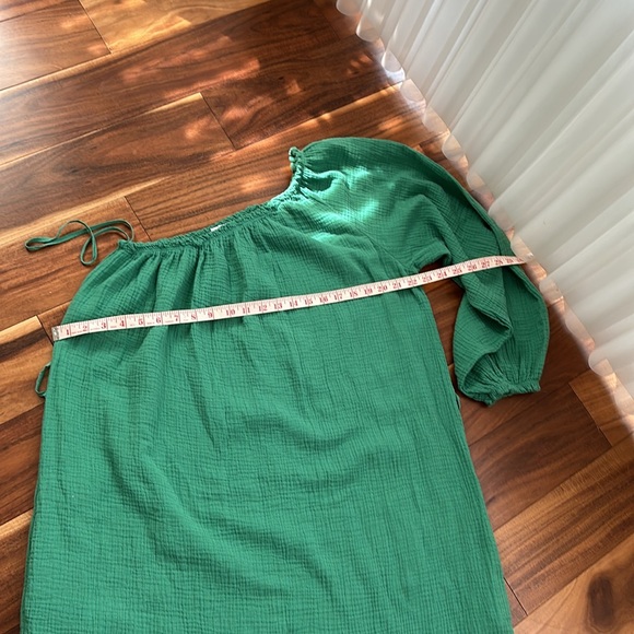 J & L PARIS GREEN COTTON ONE SHOULDER DRESS WITH BELT - Picture 11 of 12